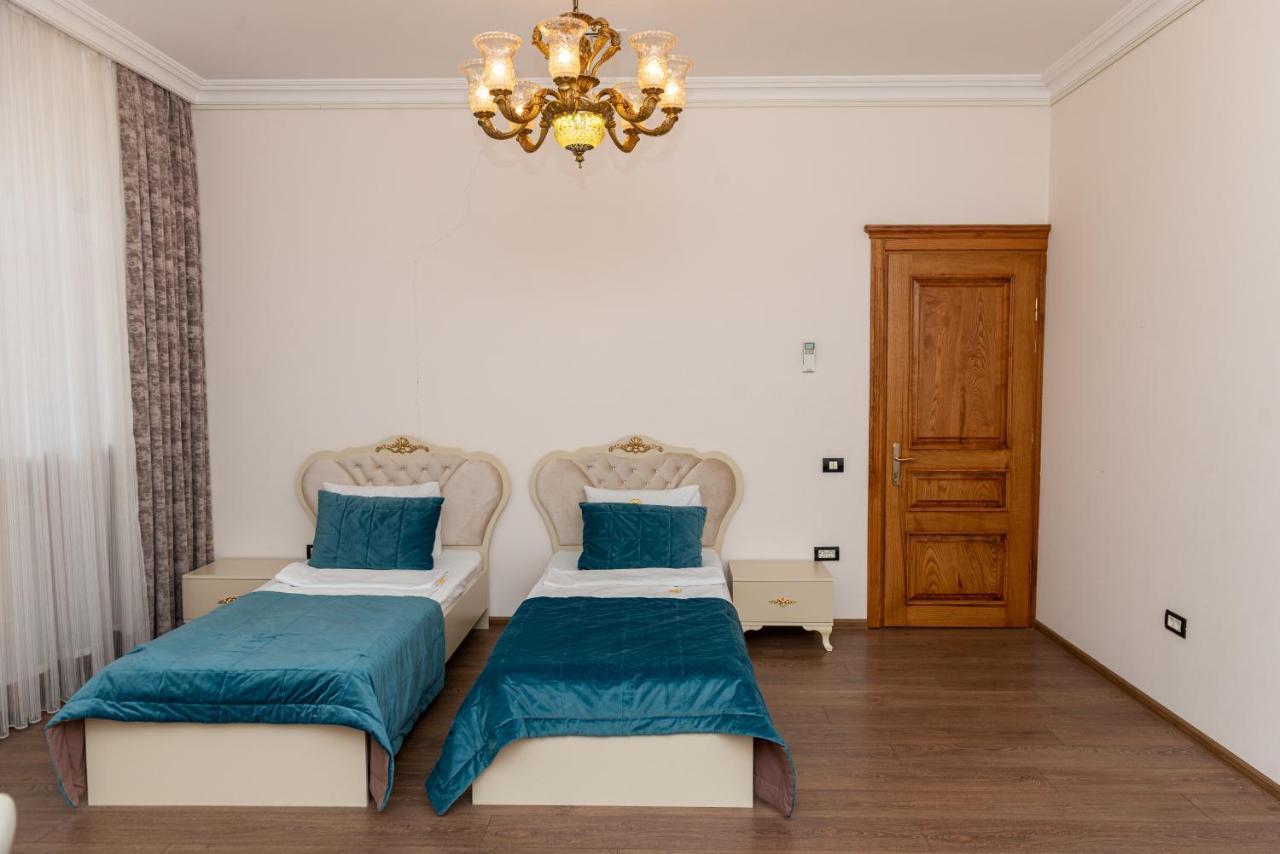 Utopia Hotel Baku Exteriör bild