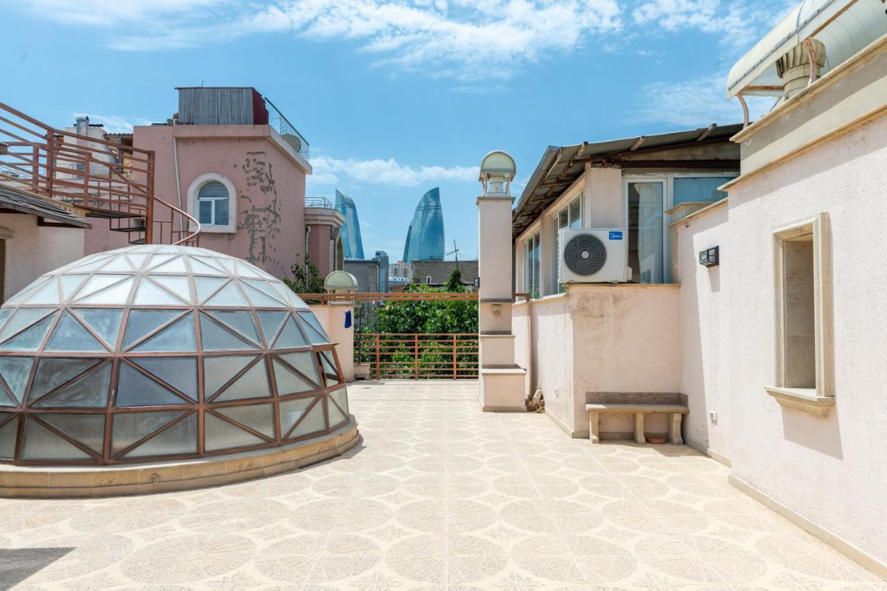 Utopia Hotel Baku Exteriör bild
