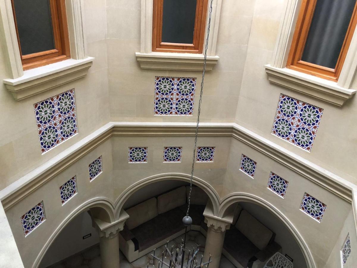 Utopia Hotel Baku Exteriör bild